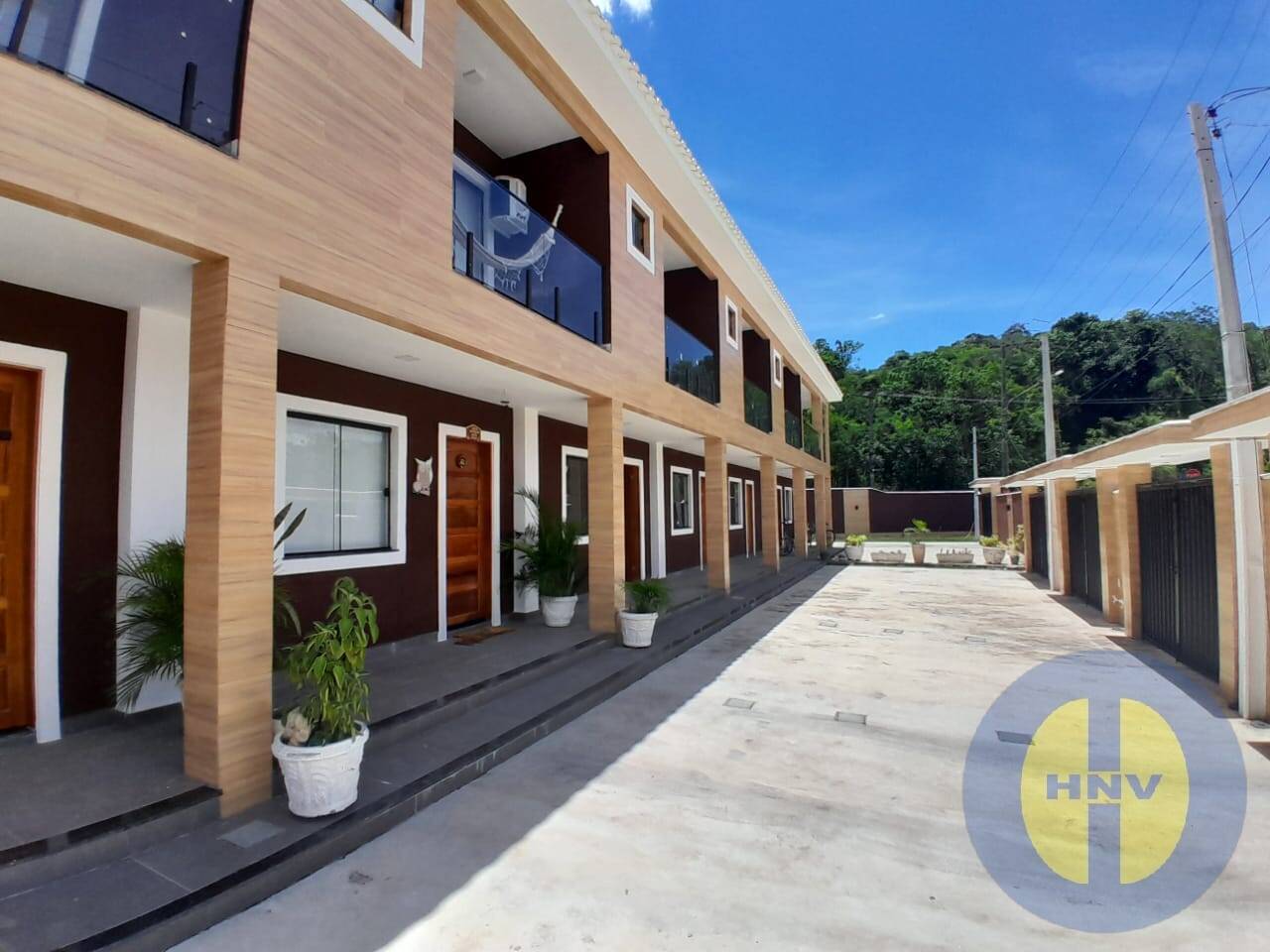 Casa Duplex Alto padrão Próximo ao Barroco! Todo "Decorado com planejados!"